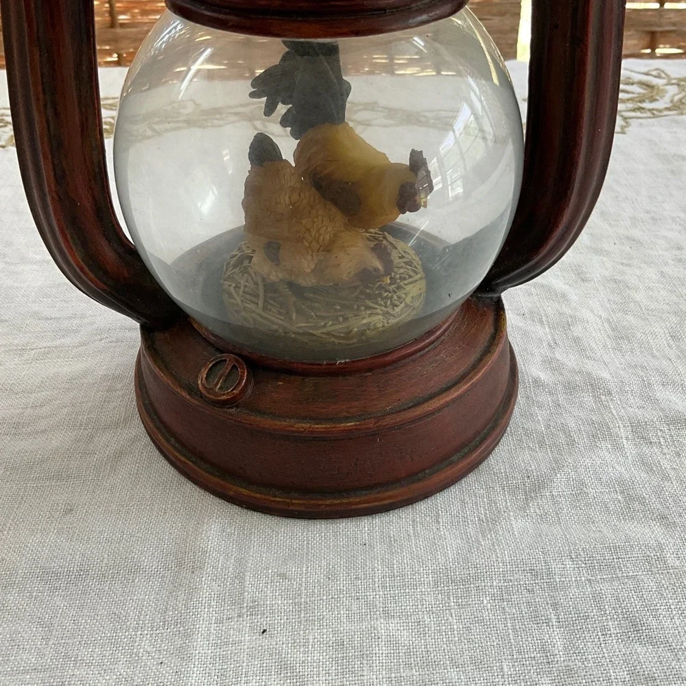 Rustic‎ Farmhouse Rooster Hen Decorative Lantern Glass Globe Figurine BA1089